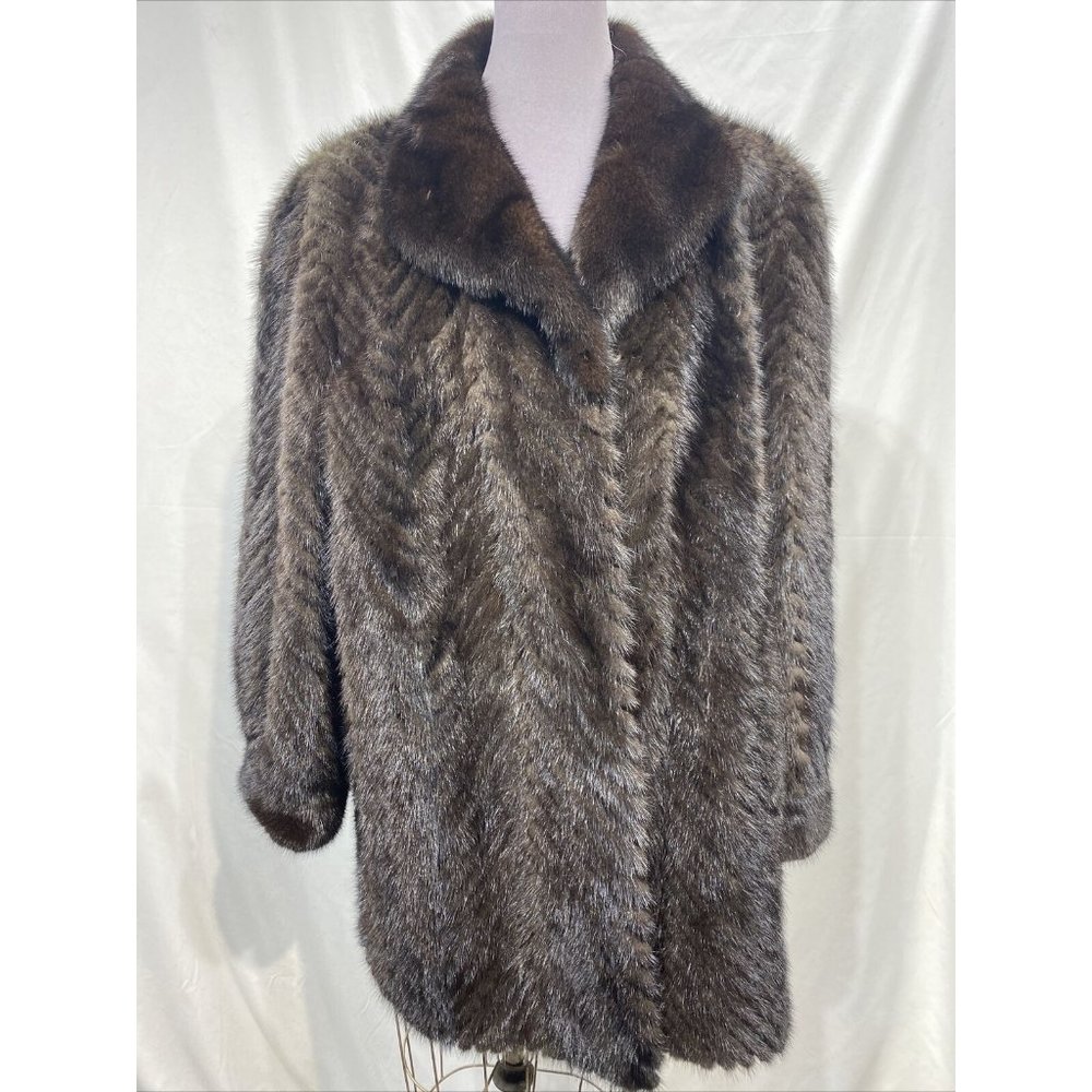 brown mink tails stroller w/ LH mink collar + cuffs (351)